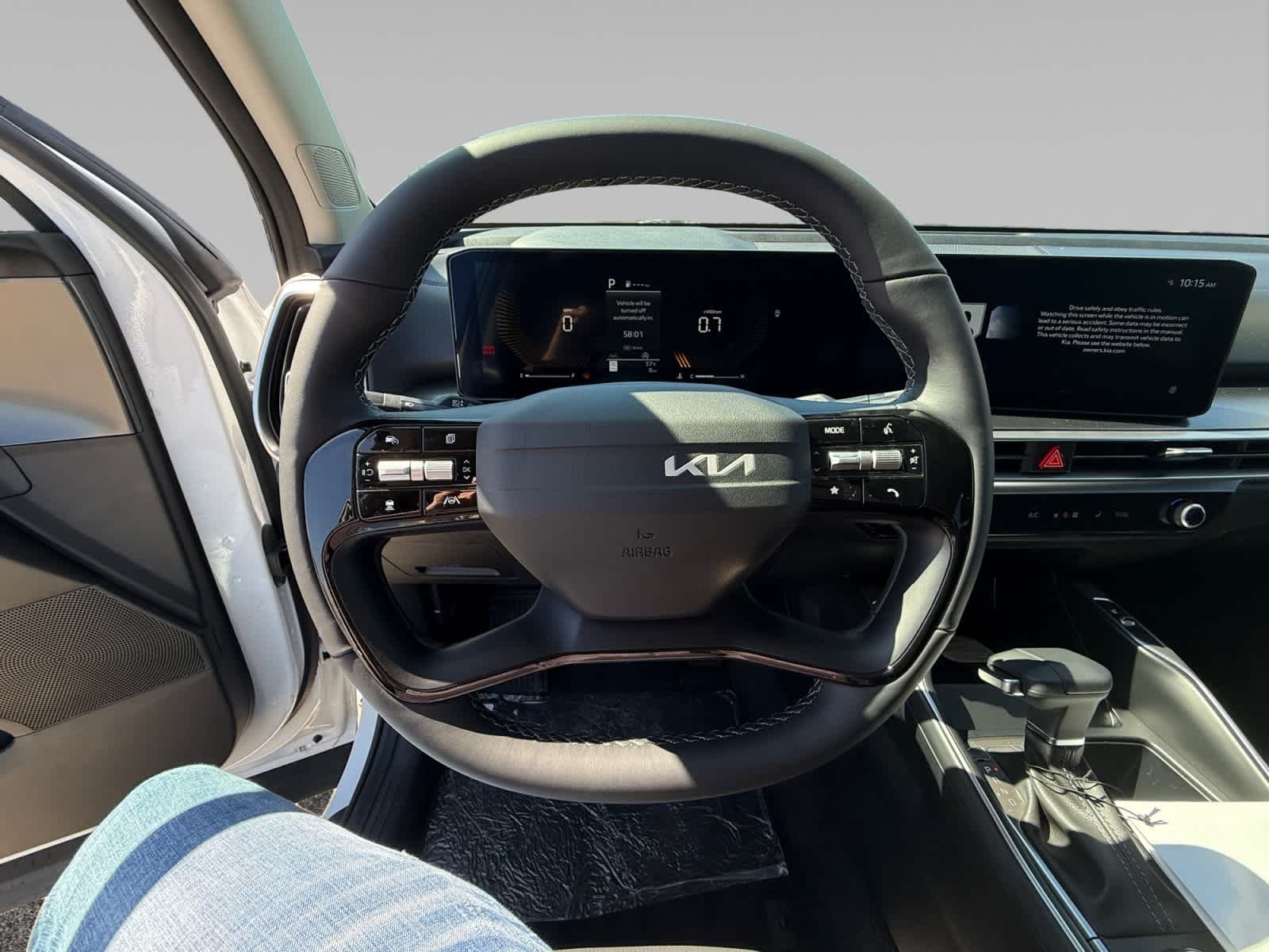 New 2026 Glacial White Pearl Kia S image 12