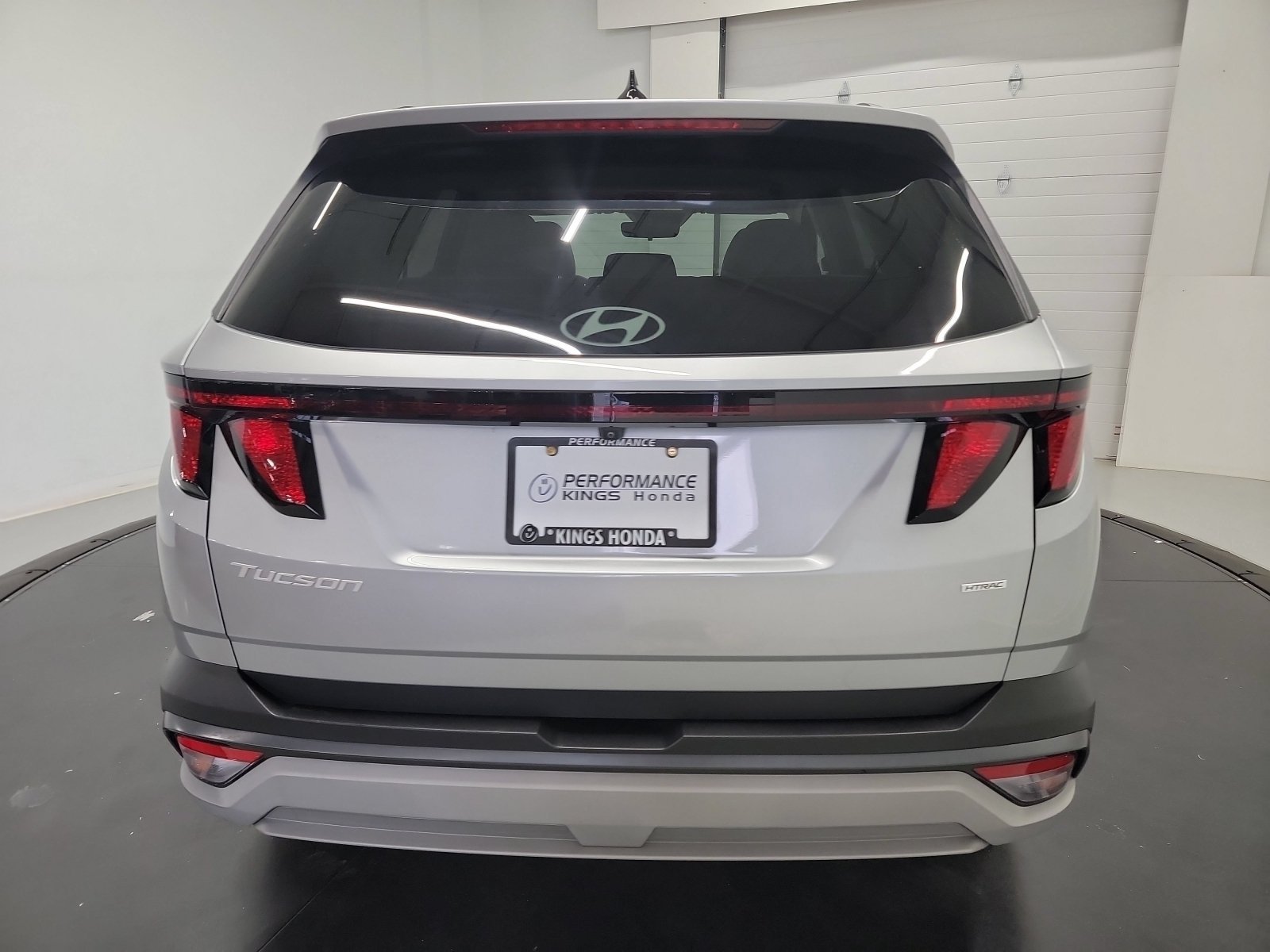 Used 2025 Shimmering Silver Hyundai SEL image 6