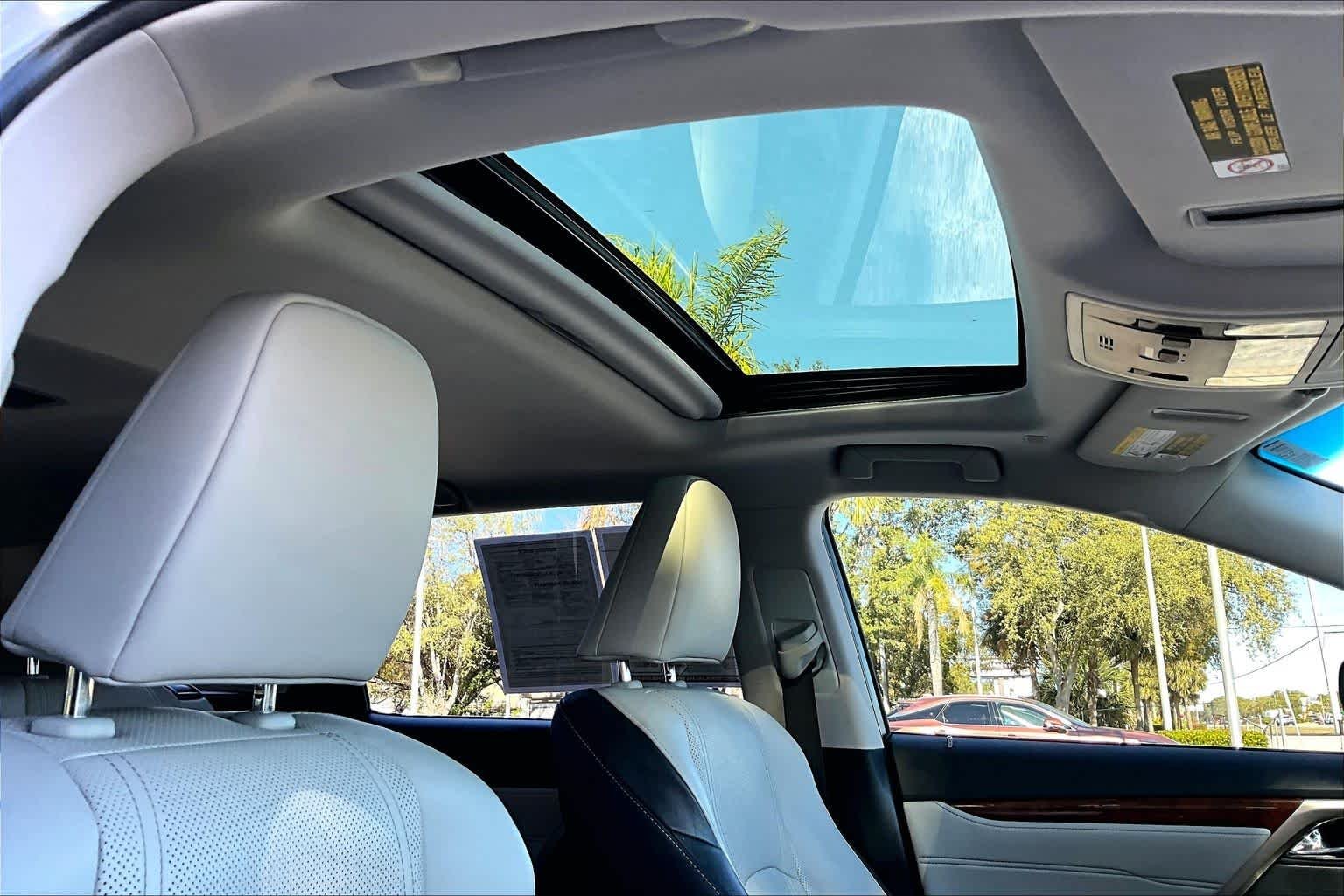 Used 2019 Silver Lining Metallic Lexus Premium image 14