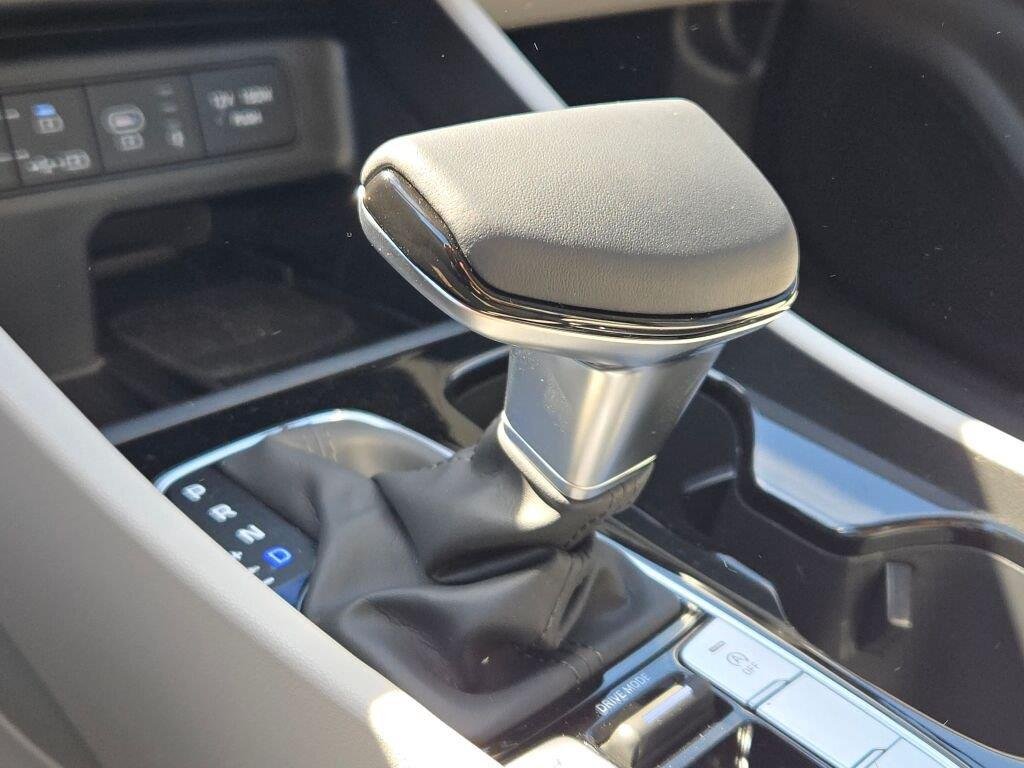 New 2026 Shimmering Silver Hyundai SEL Premium AWD image 26