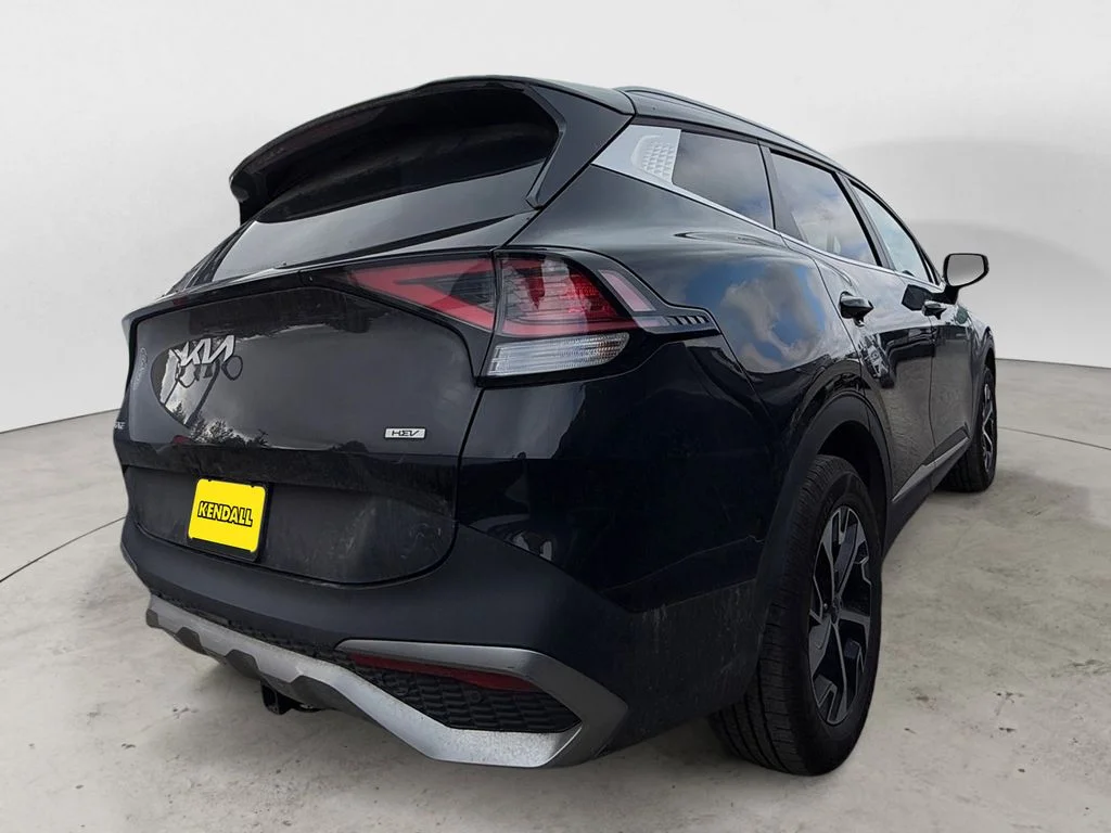 Used 2023 Black Kia EX image 3