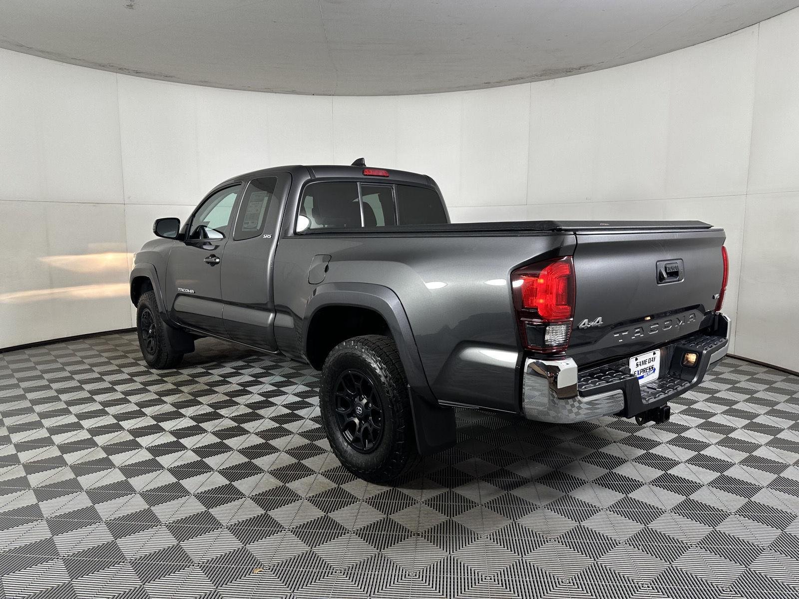 Certified Used 2021 Magnetic Gray Metallic Toyota SR5 image 4