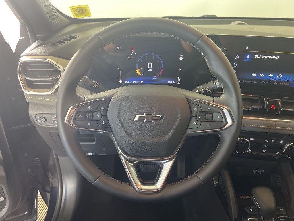 Used 2026 Mosaic Black Metallic Chevrolet ACTIV image 7