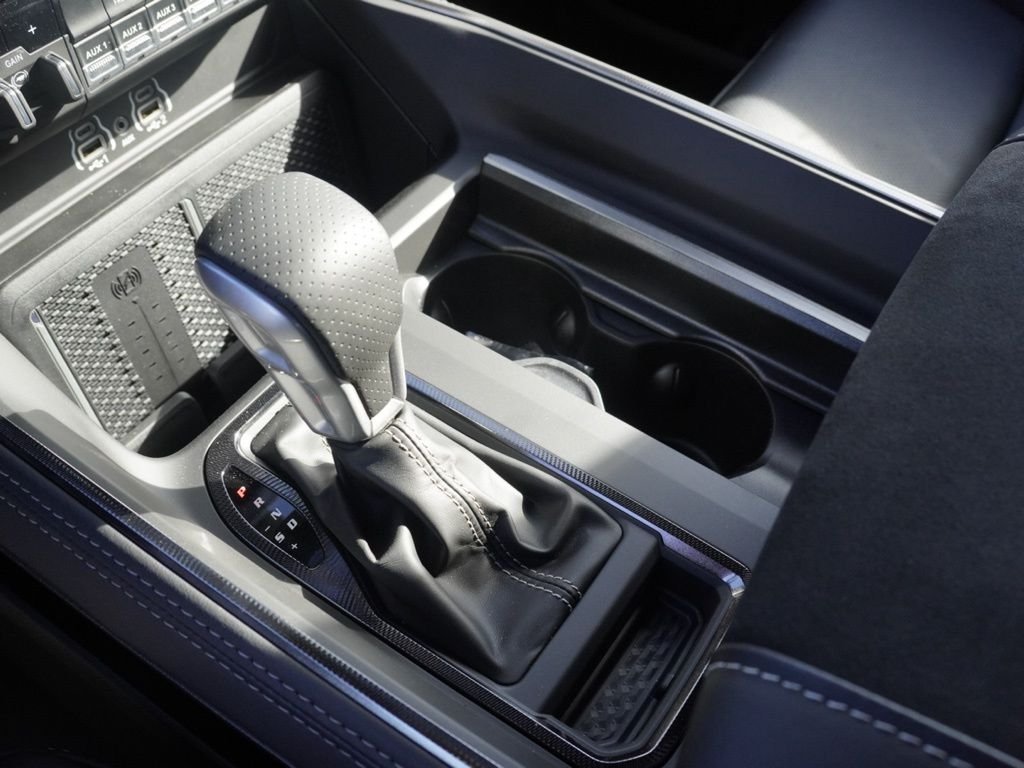 New 2026 Diamond Black Crystal Pearl-Coat Exterior Paint RAM RHO image 17