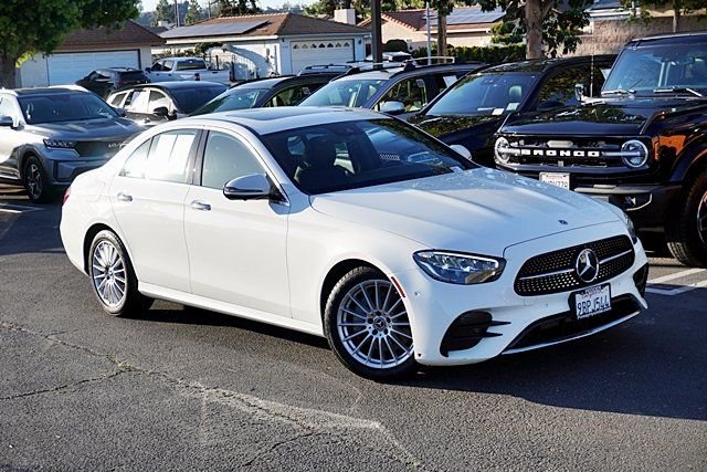 Used 2022  Mercedes-Benz E 350 image 2