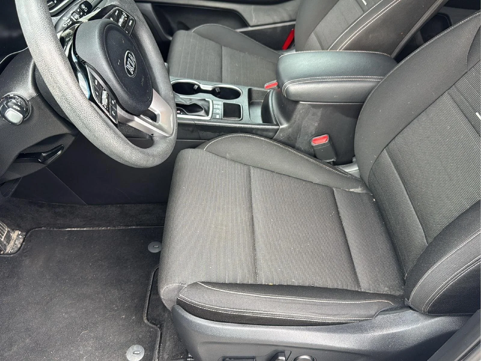 Used 2020 Clear White Kia LX image 19