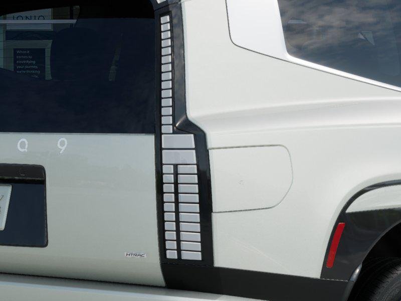 New 2026 Snow White Pearl Hyundai SEL image 10