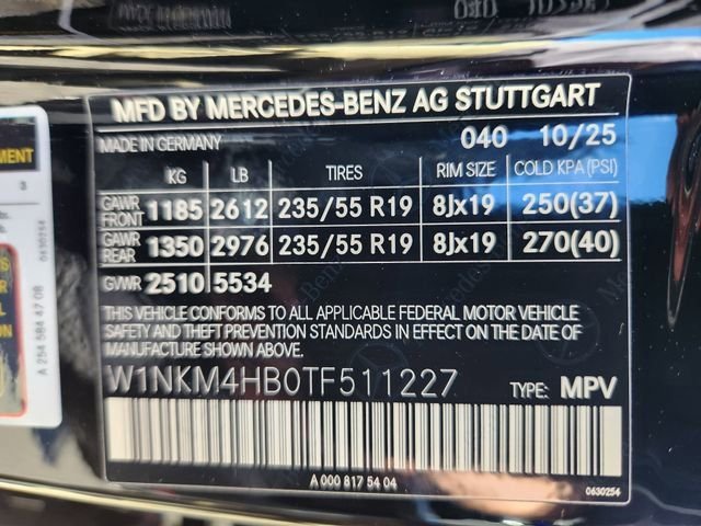 Certified Used 2026 Black Mercedes-Benz GLC 300 image 23