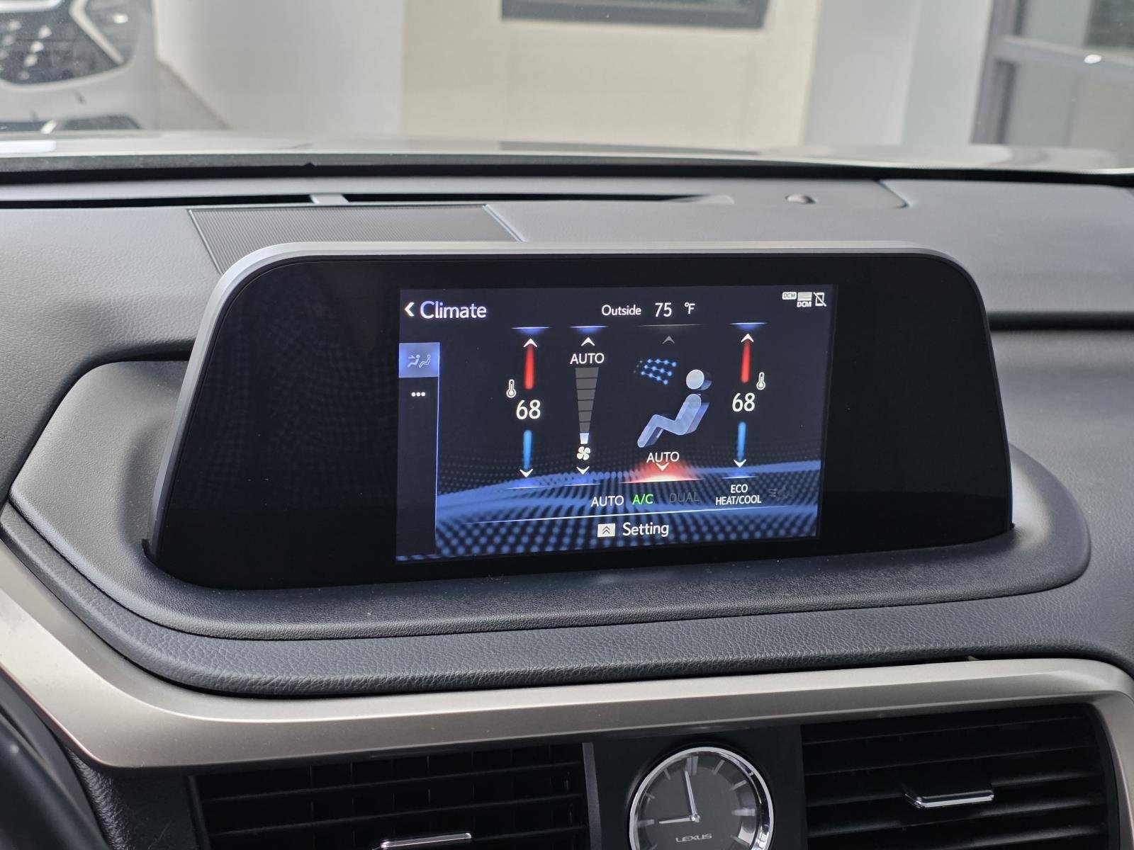 2022 Lexus RX 350 - Photo 14