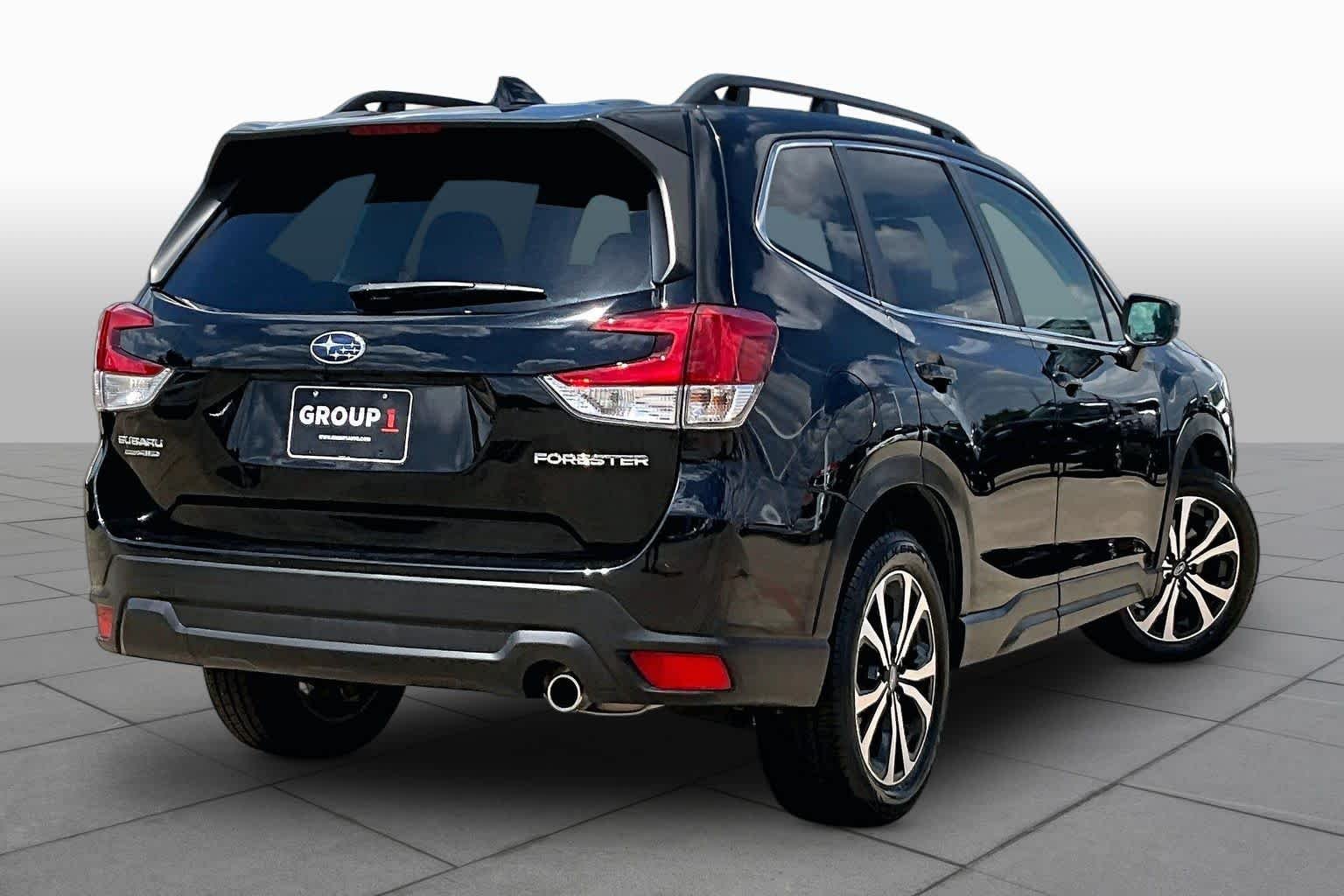 Used 2023 Crystal Black Silica Subaru Limited image 13