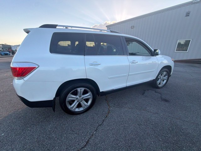 Used 2013 White Toyota Limited image 2