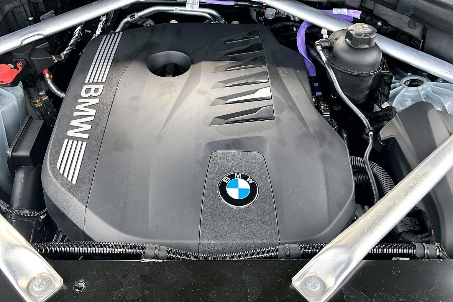 Used 2024 Brooklyn Grey Metallic BMW xDrive40i image 45