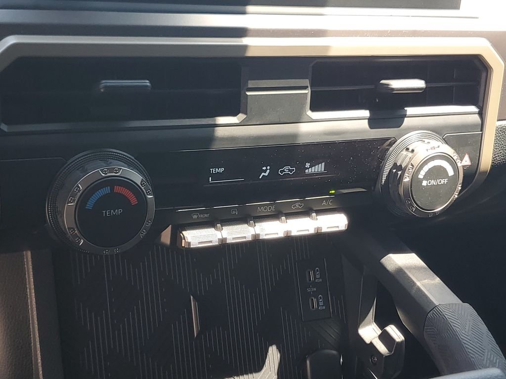 Used 2026 Underground Toyota SR5 image 30
