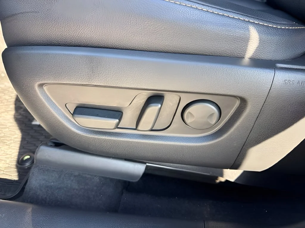 Used 2024 Silver Mazda 3.3 Turbo Preferred image 10