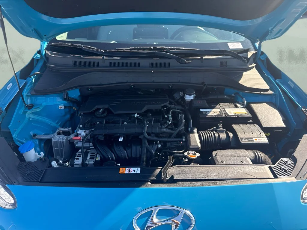 Used 2022 Green Hyundai SEL image 27