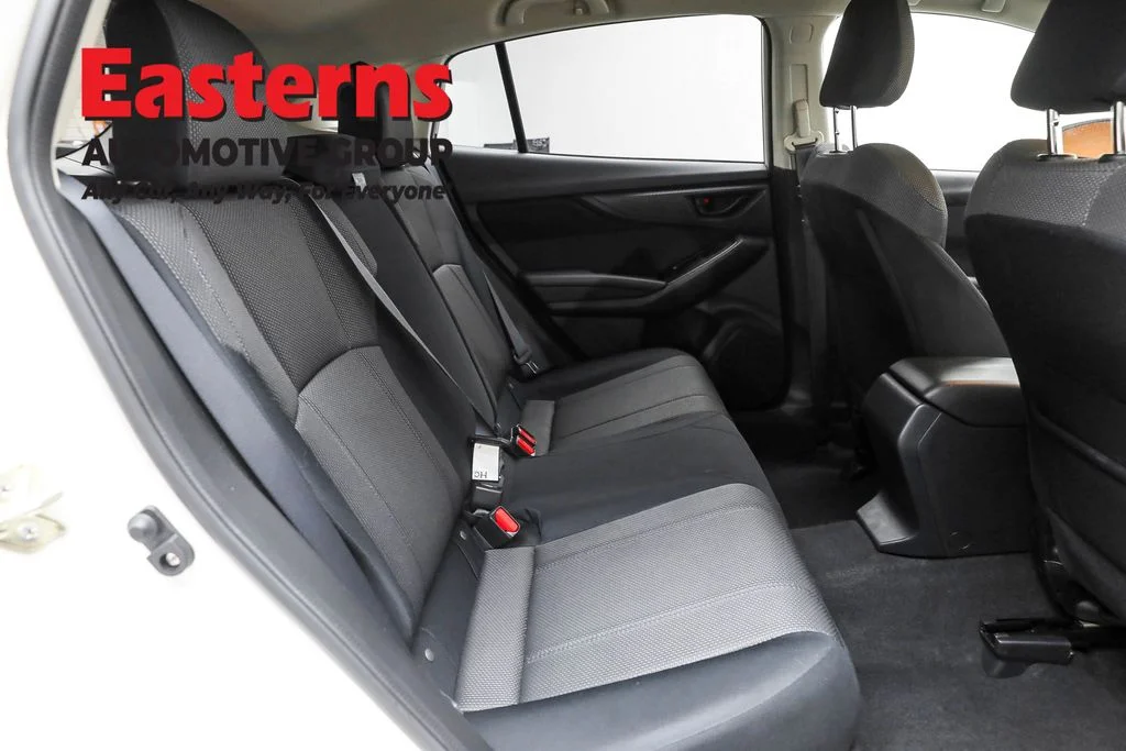 Used 2021 White Subaru Base image 23