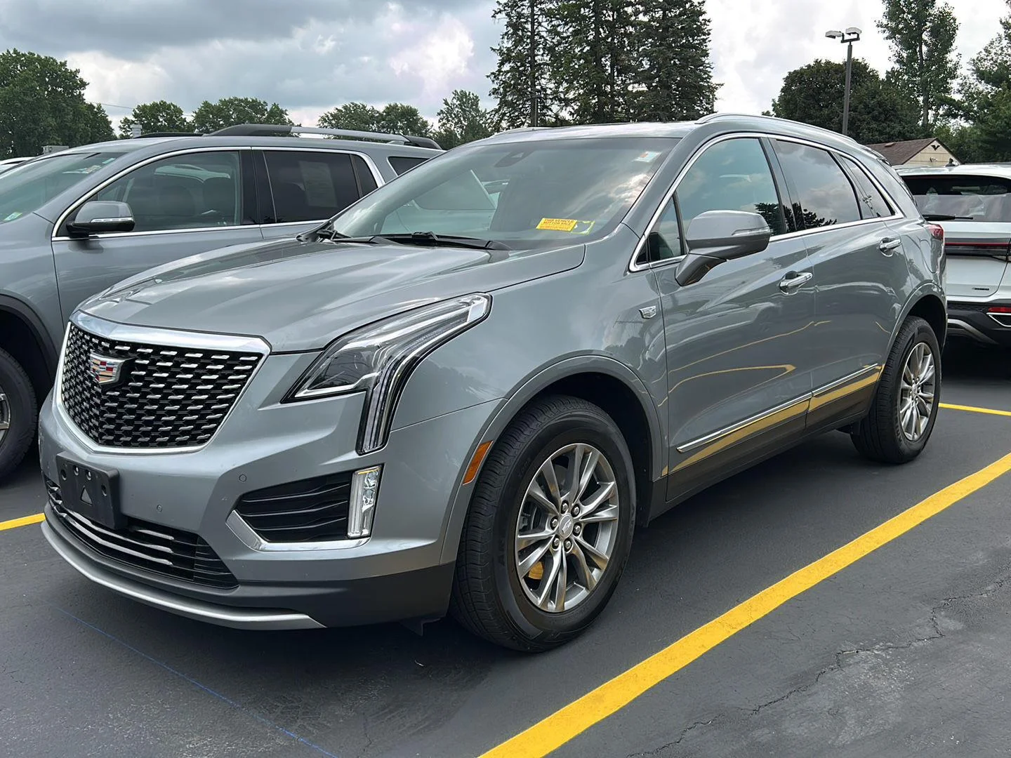 Used 2023 Argent Silver Metallic Cadillac AWD Premium Luxury image 3