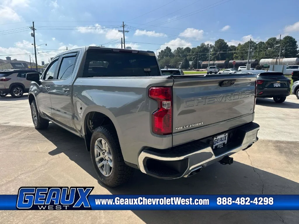 Used 2023 Gray Chevrolet LT image 13
