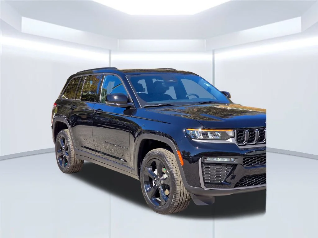 New 2027 Black Jeep Limited image 39