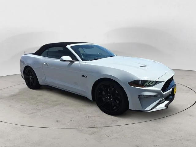 Used 2018 White Ford GT Premium image 7