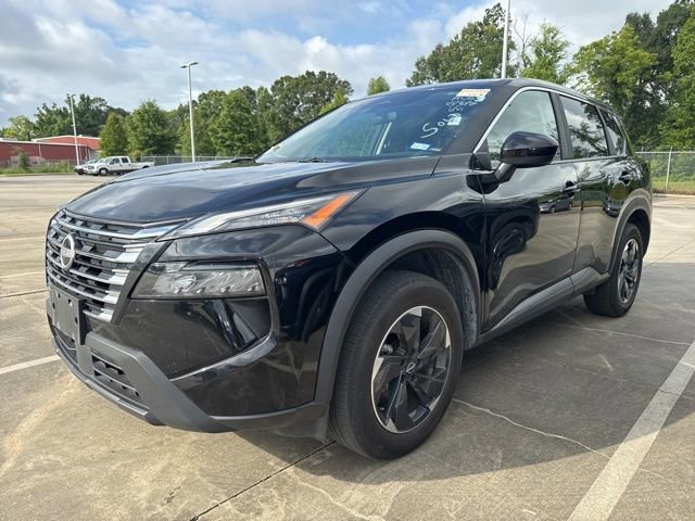 2025 Nissan Rogue SV AWD's photo