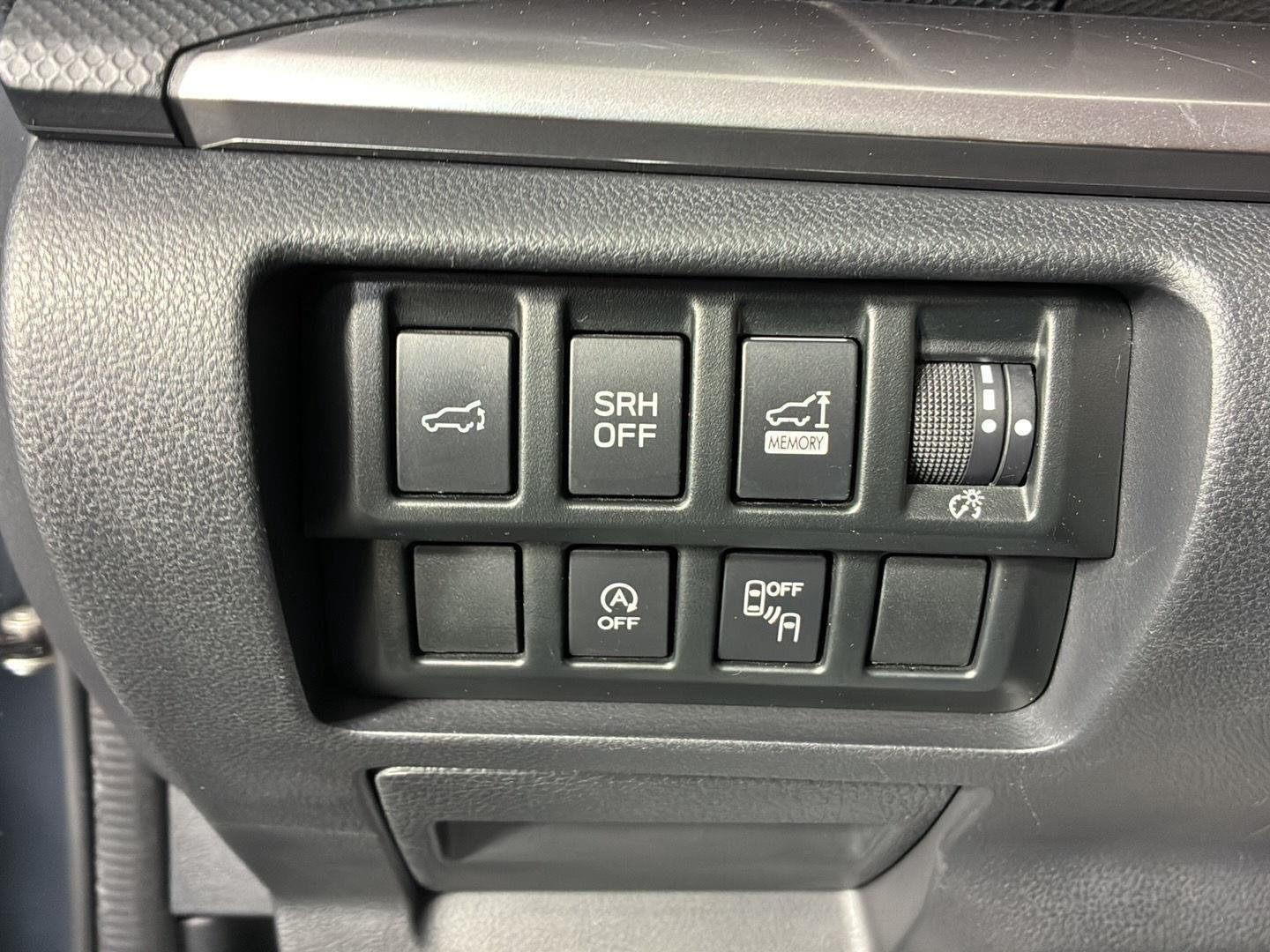 Used 2022 Magnetite Gray Metallic Subaru Premium image 28