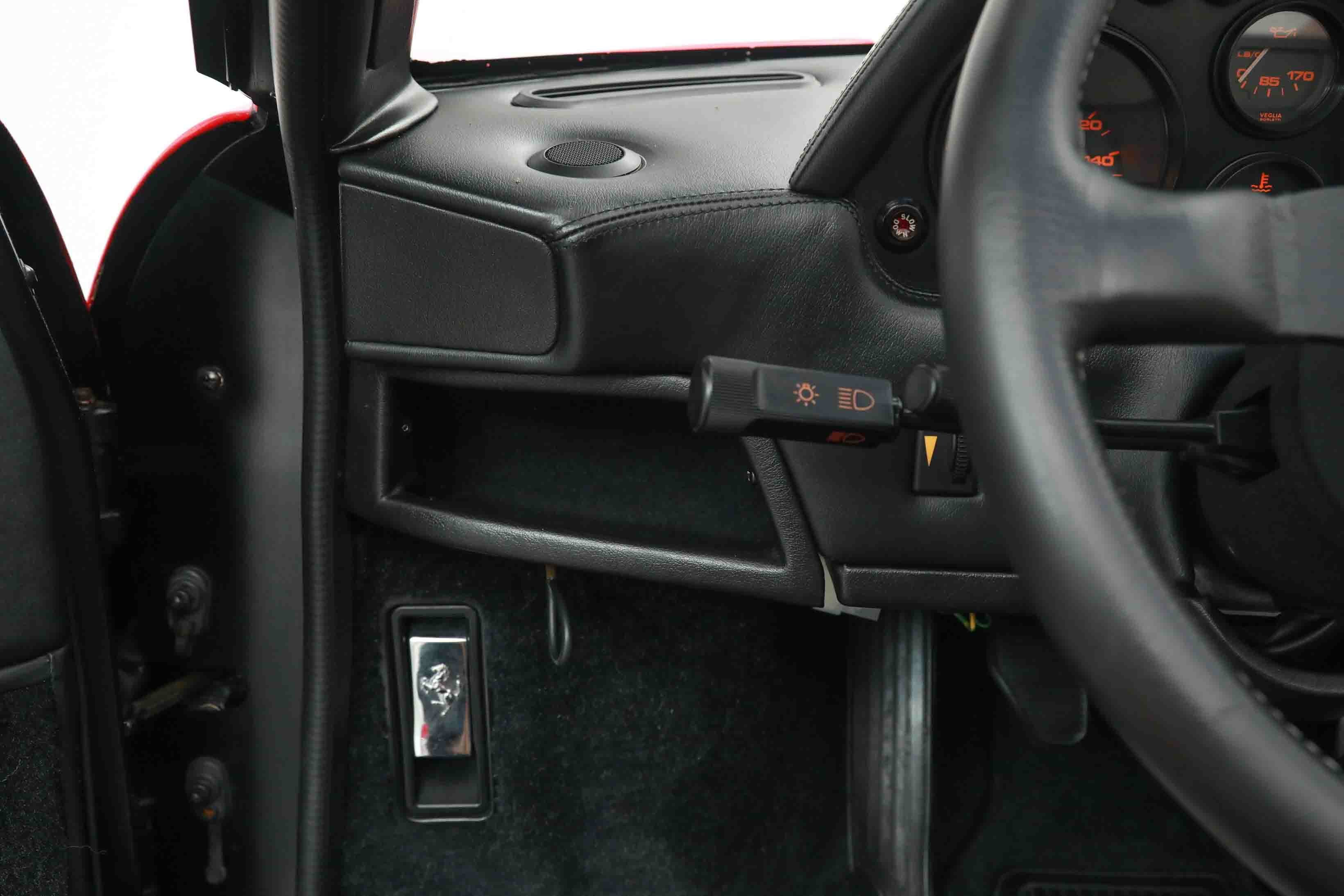 1989 Ferrari 328 - Photo 26
