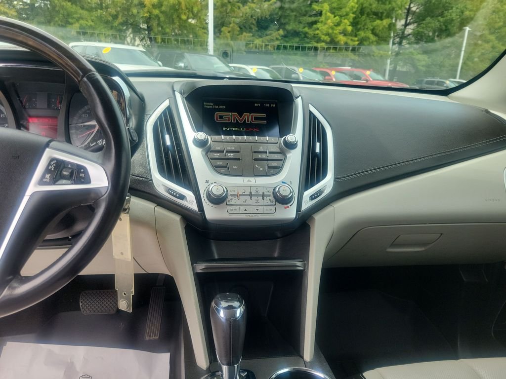 Used 2017 White GMC Denali image 20