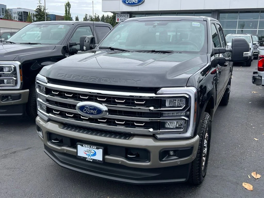 New 2026 Agate Black Metallic Ford F-250® King Ranch® image 4