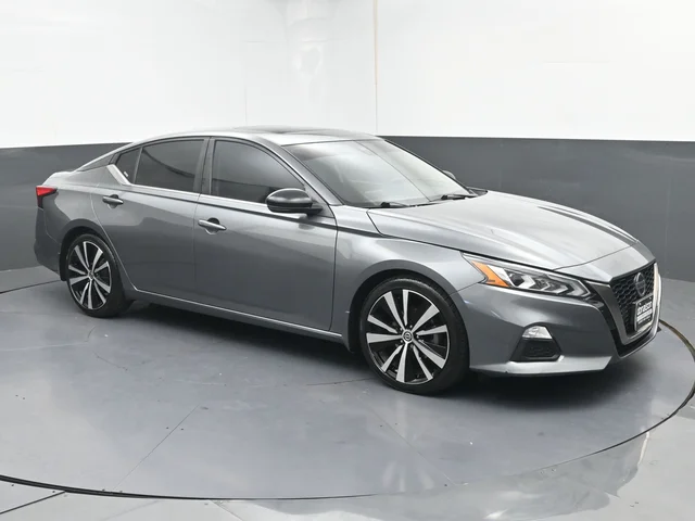 2021 Nissan Altima 2.0 SR