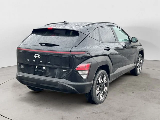 Used 2024 Abyss Black Hyundai SEL image 5