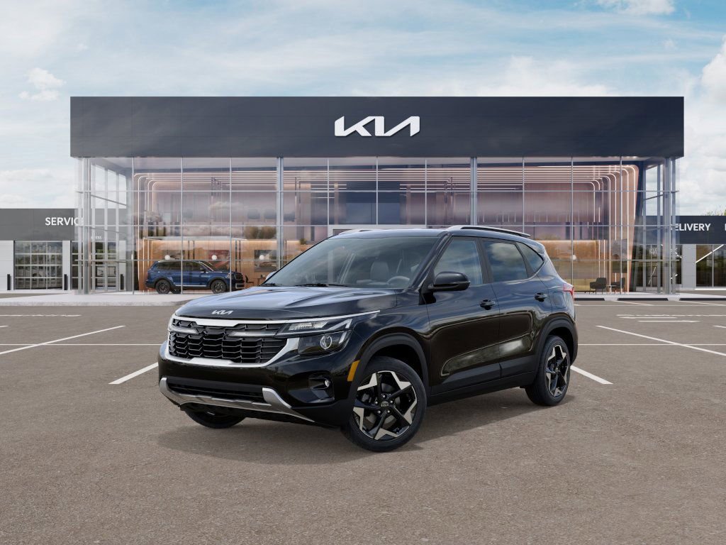 2026 Kia Seltos S photo 2