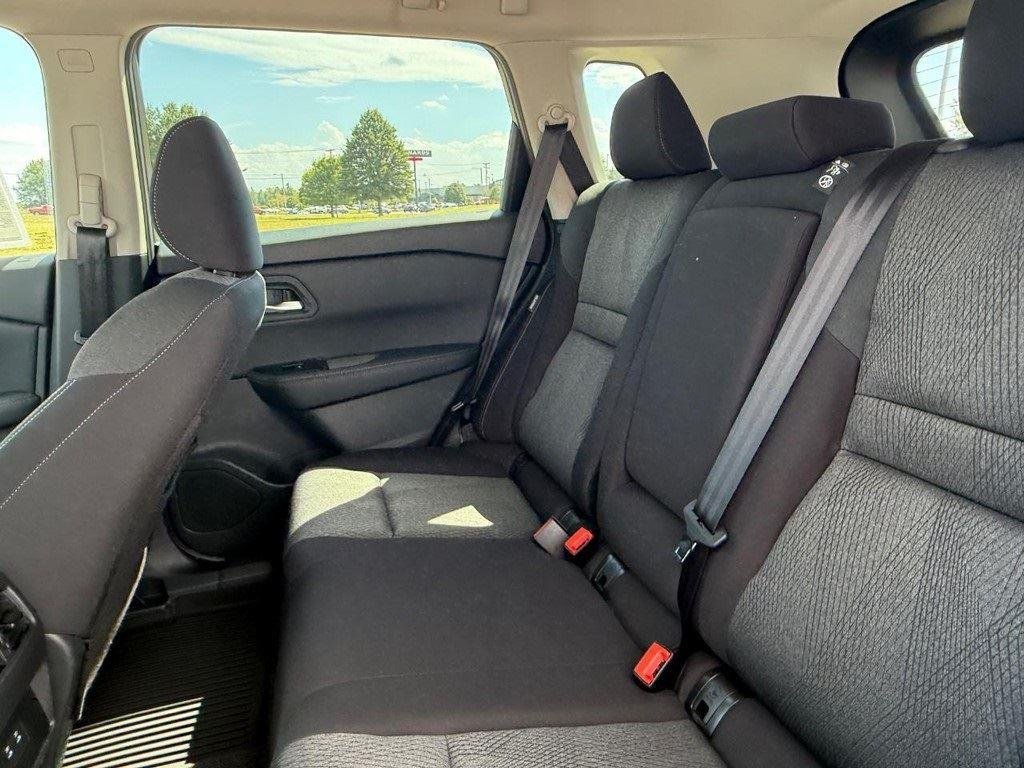 2026 Nissan Rogue SV - Photo 16