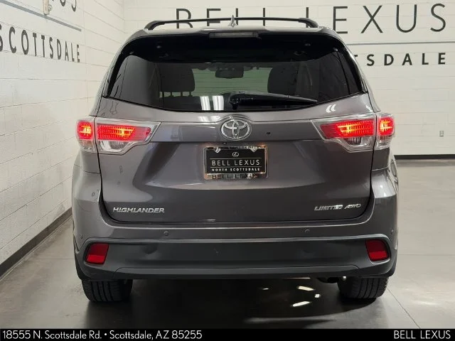 Used 2015 Gray Toyota Limited Platinum V6 image 5