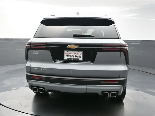 Used 2025 Gray Chevrolet LT image 6