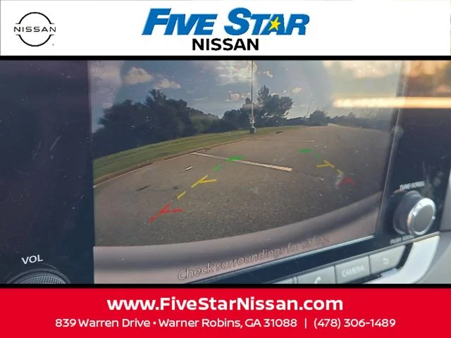 Used 2024 Silver Nissan S image 20