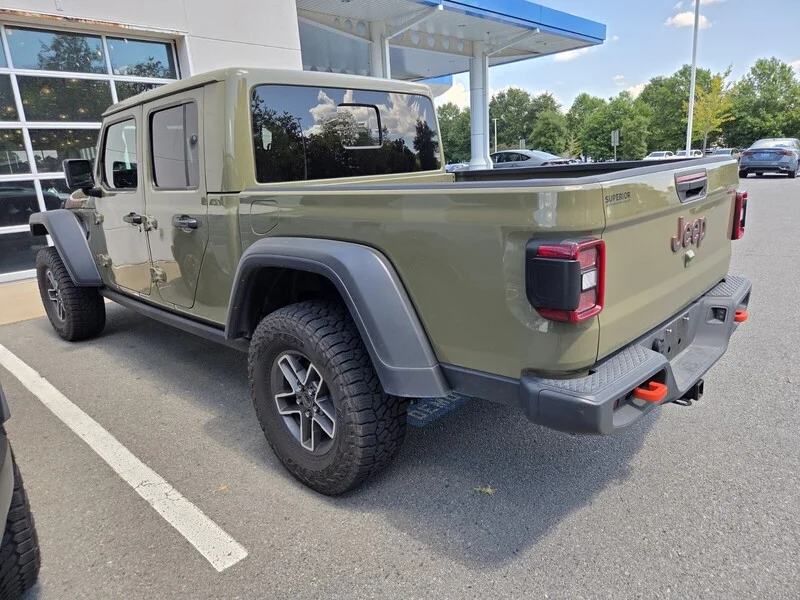 Used 2025 41 JEEP MOJAVE image 7