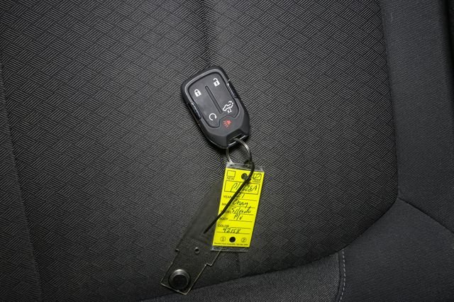 Used 2021 Gray Chevrolet LT image 34