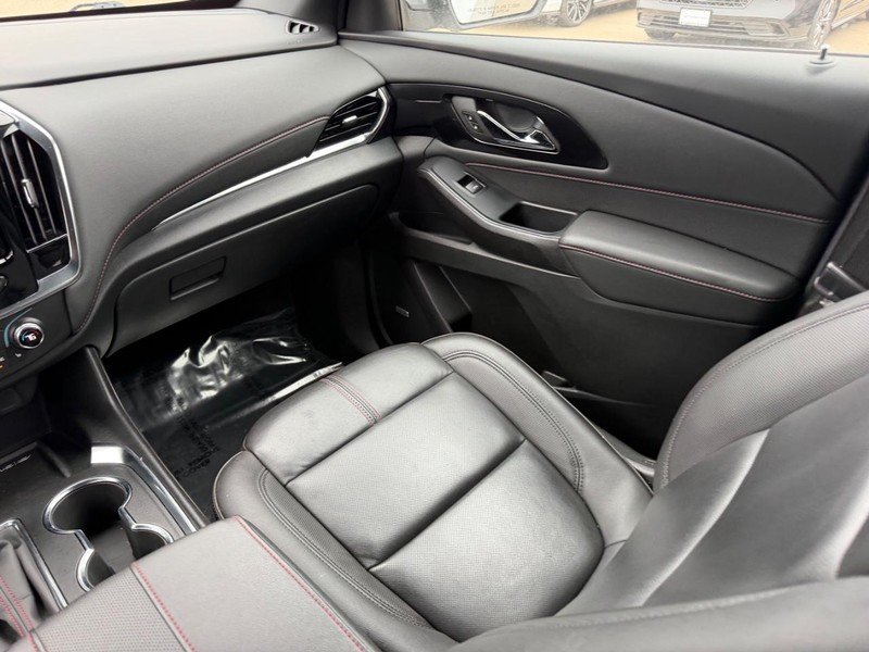 2023 Chevrolet Traverse RS - Photo 19