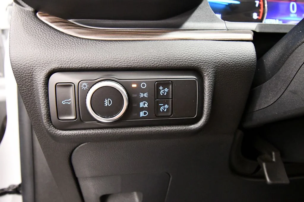 2023 Ford Explorer Limited - Photo 19