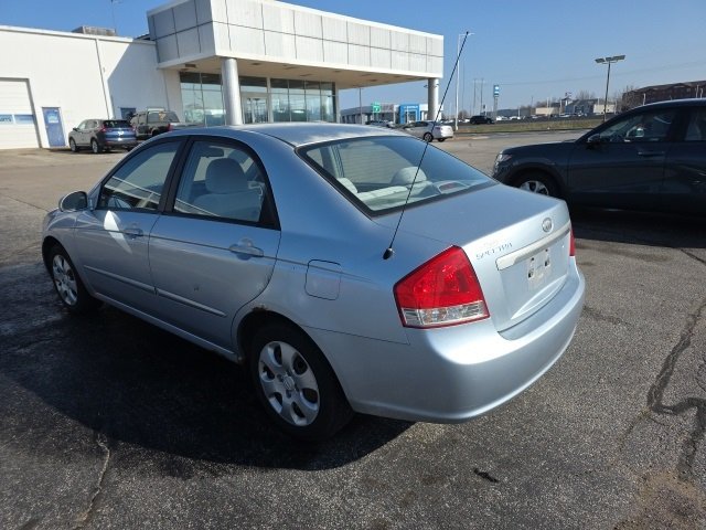 Used 2007 Kia Spectra EX with VIN KNAFE121X75459800 for sale in O'Fallon, IL