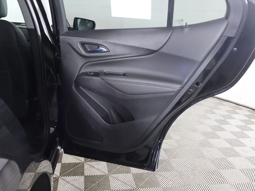 Used 2022 Black Chevrolet Premier image 23