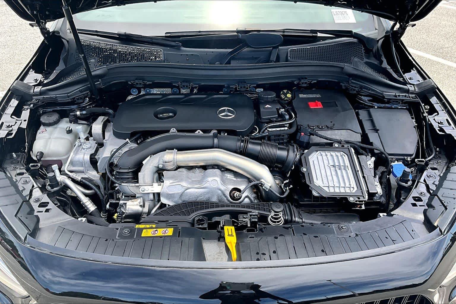 Used 2025 Night Black Mercedes-Benz GLA 250 image 54