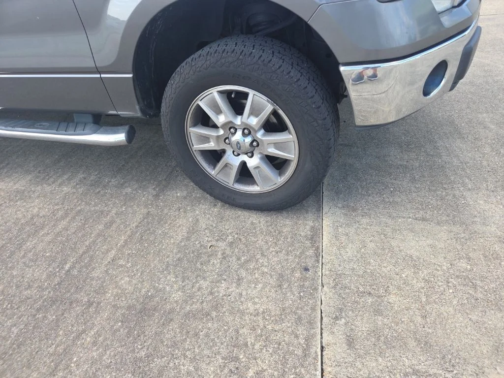 Used 2012 Sterling Gray Metallic Ford XLT image 17