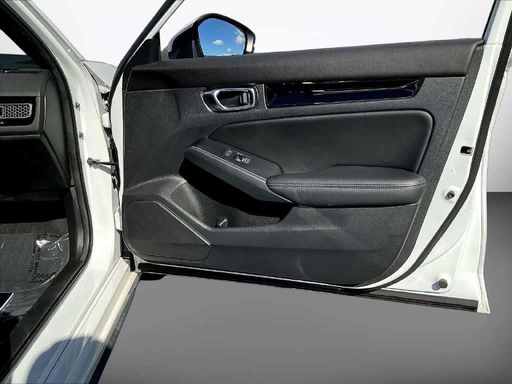 Used 2022 White Honda Sport Touring image 30