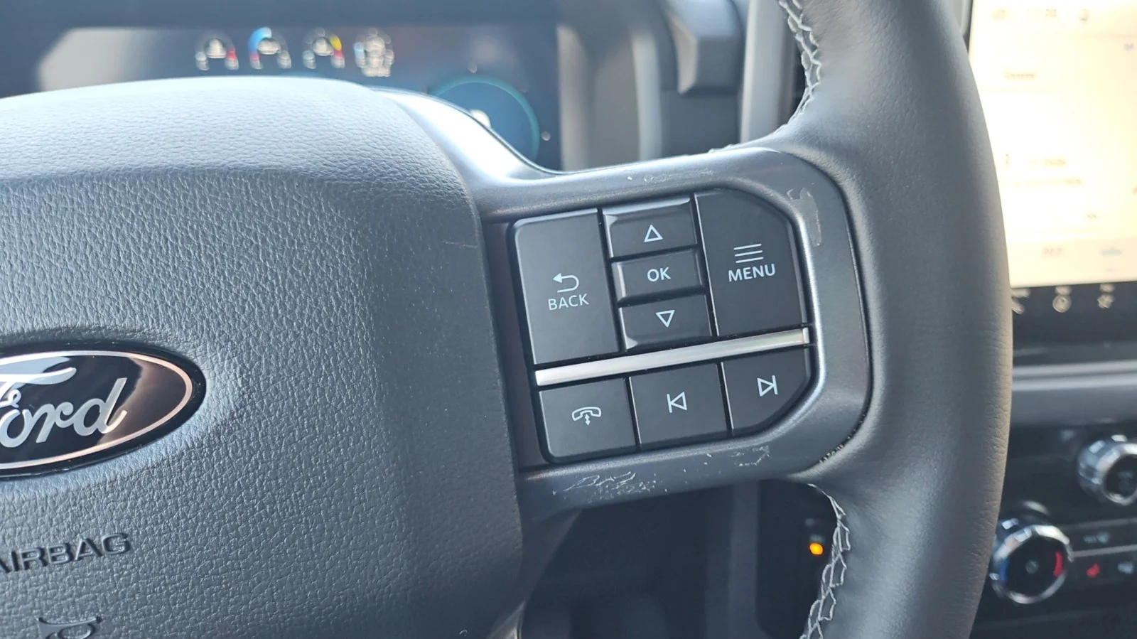 New 2026 Carbonized Gray Metallic Ford XLT 4WD image 17