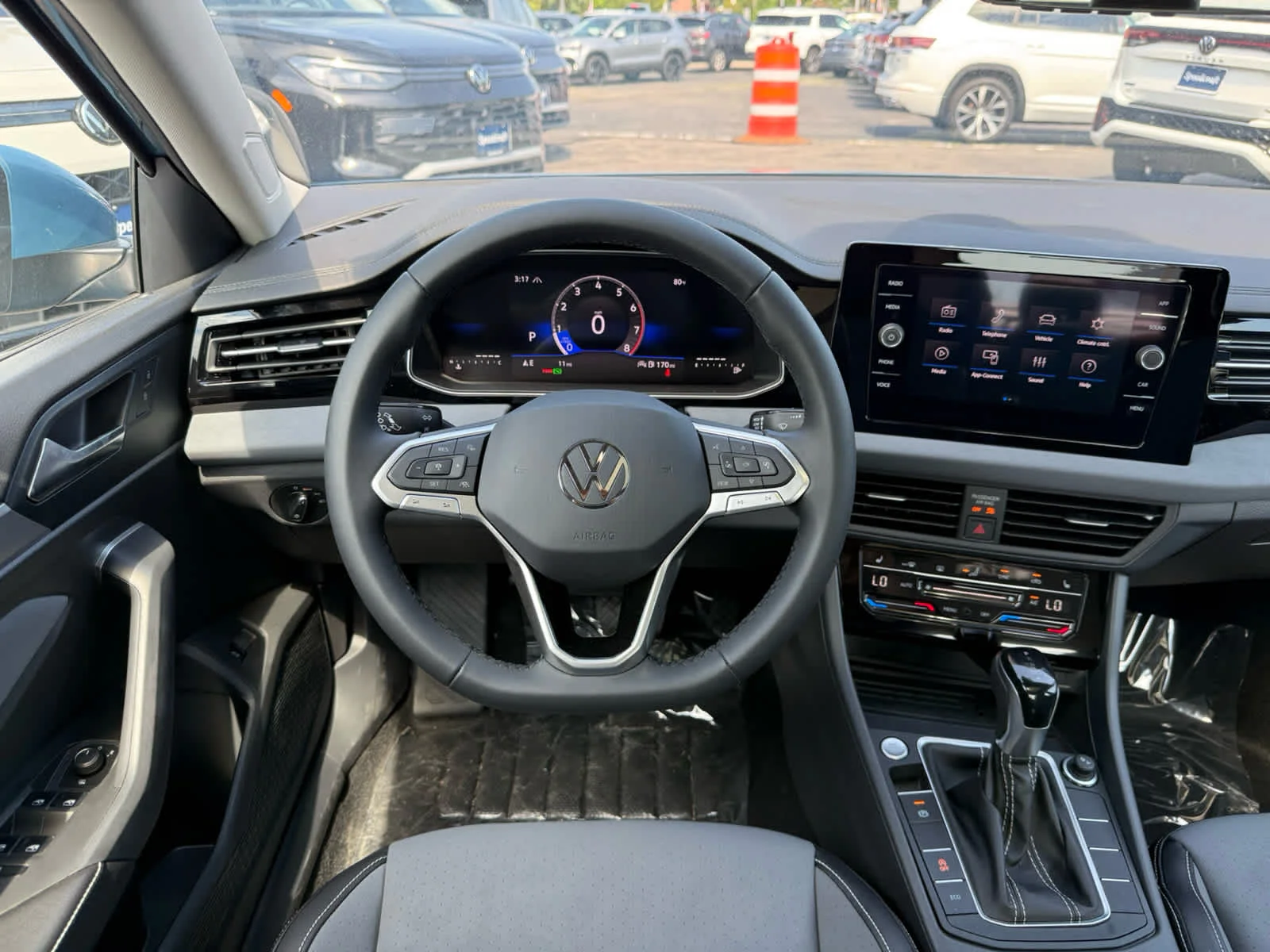 New 2026 Monterey Blue Pearl Volkswagen SE image 17