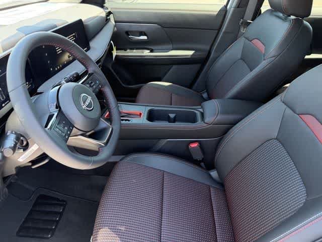 New 2026 Aspen White TriCoat Nissan SR image 15