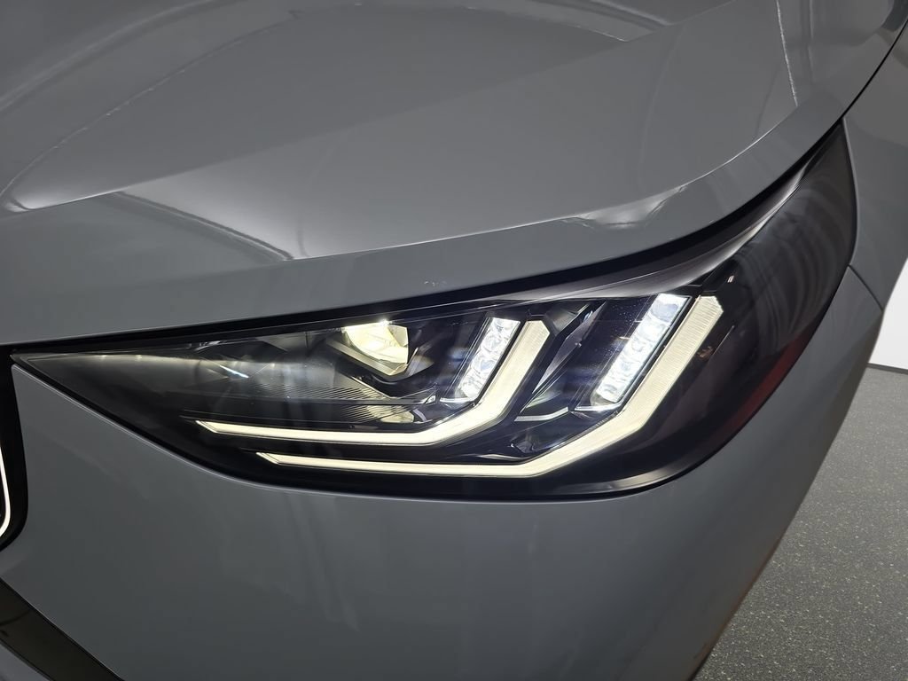 New 2026 Brooklyn Grey Metallic BMW M50 xDrive image 28