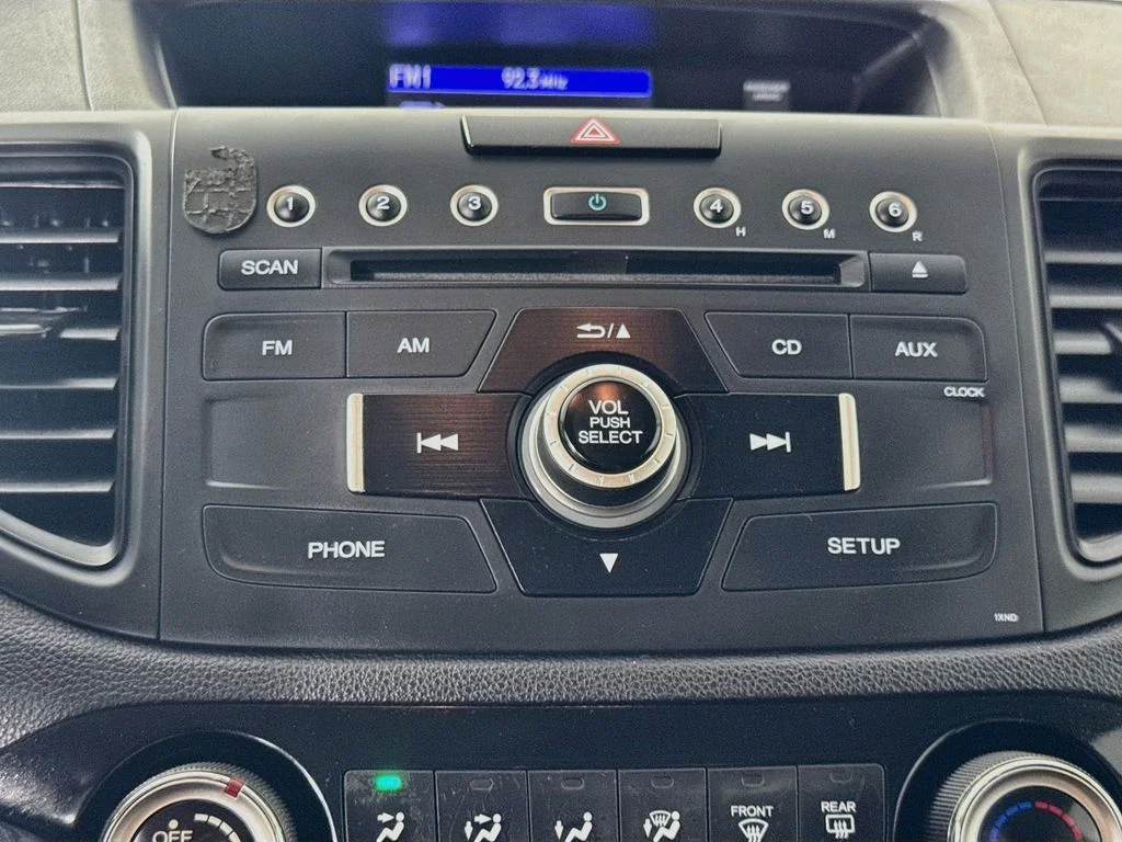 Used 2015 Black Honda LX image 16
